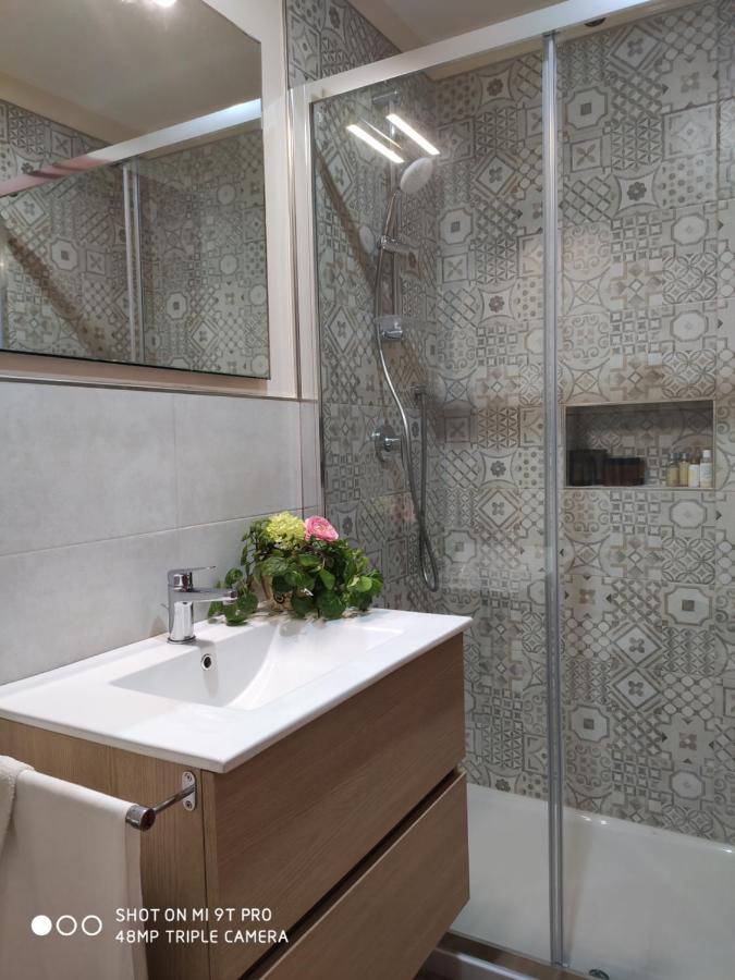 La Casa Delle Sorprese Apartment ตรานิ ภายนอก รูปภาพ